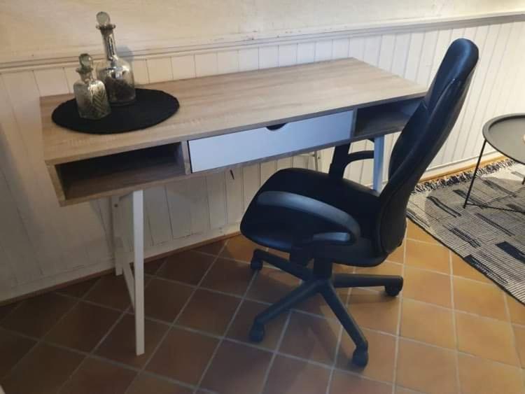 Koselig Rom Med Stue I Bodo Sentrum Exterior foto